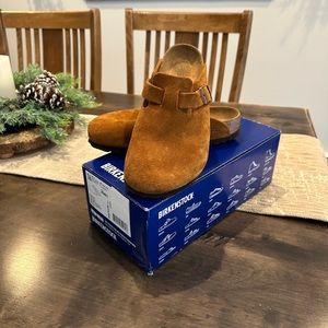 Birkenstock Boston Mules, Regular Fit. Like New. Worn only twice.